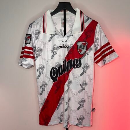 🟡 River Plate 1996/97 Local – Camiseta Retro