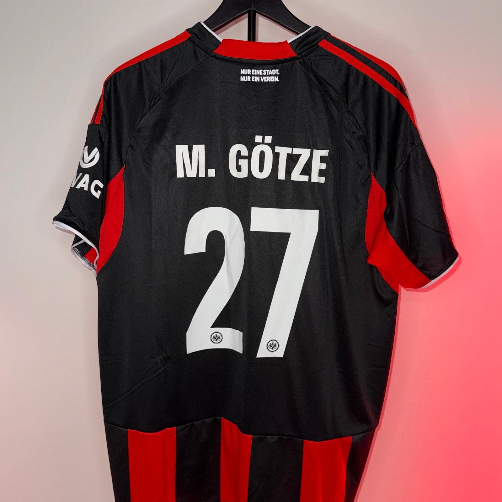 🟡 Eintracht Frankfurt 2025/26 Local - Versión Fan - Image 10