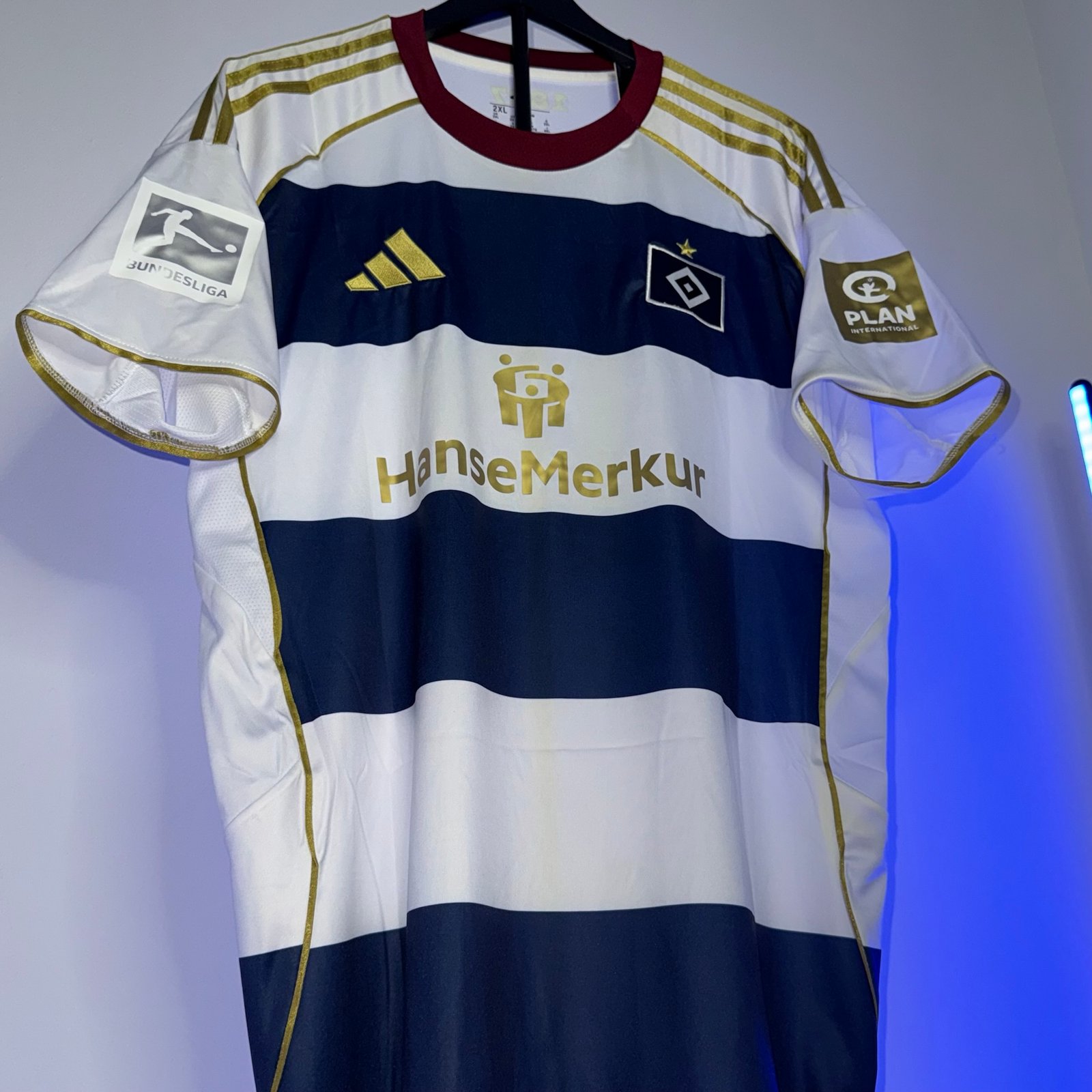 🟡 Hamburg 2025/26 Edición Especial “1887 Partidos de Bundesliga” - Versión Fan - Image 10