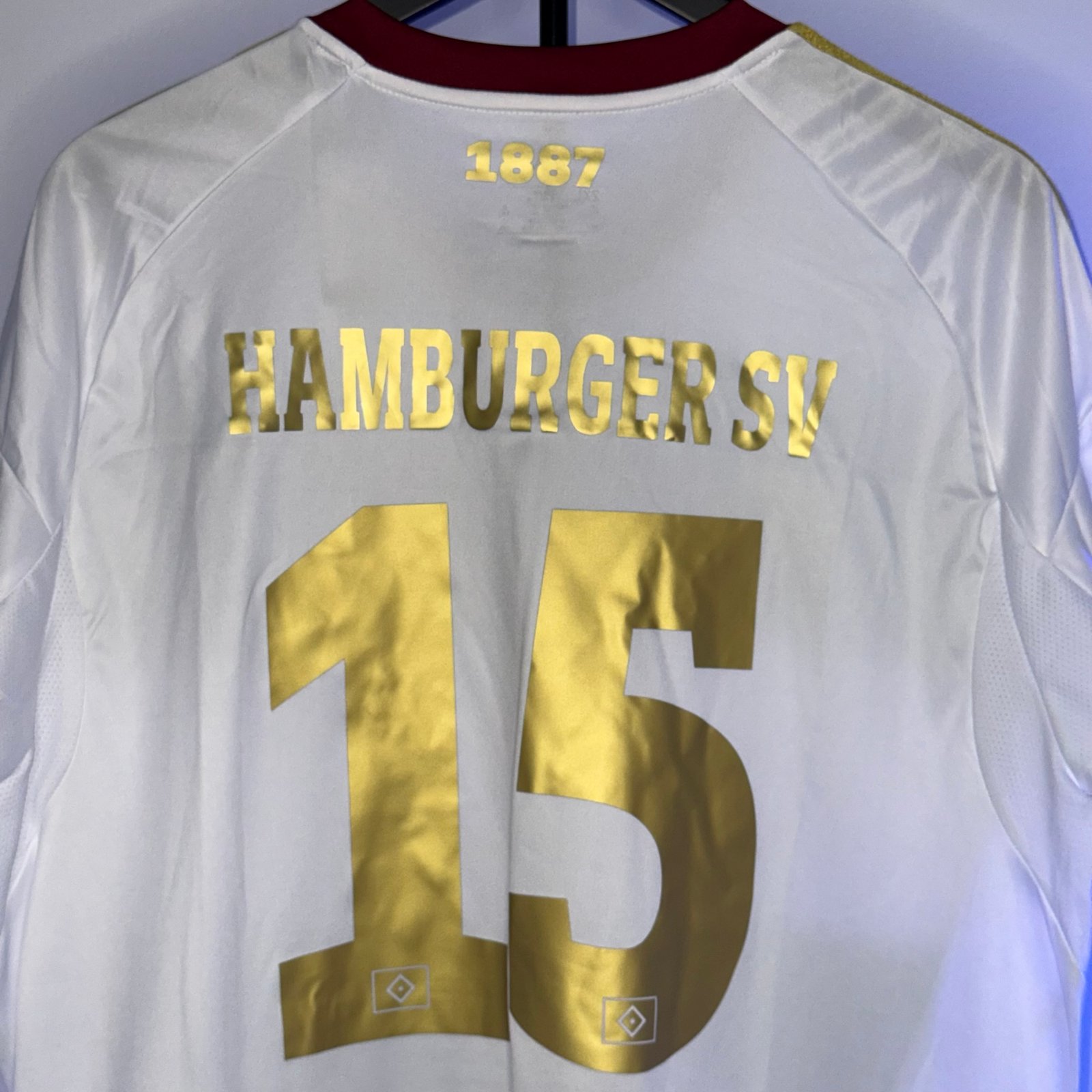 🟡 Hamburg 2025/26 Edición Especial “1887 Partidos de Bundesliga” - Versión Fan - Image 7