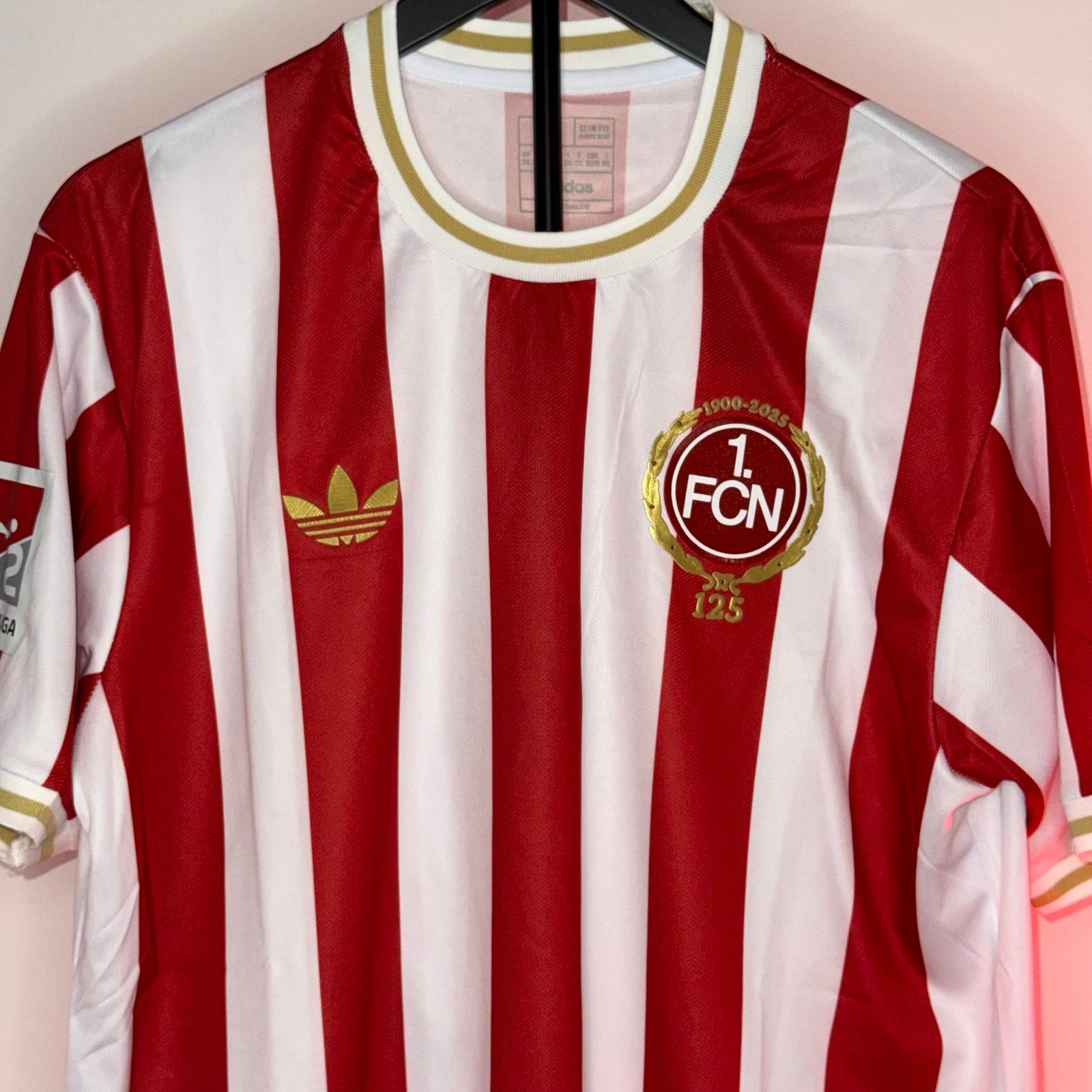 🟡 FC Nurnberg Edición Especial 125 Aniversario - Versión Fan - Image 4