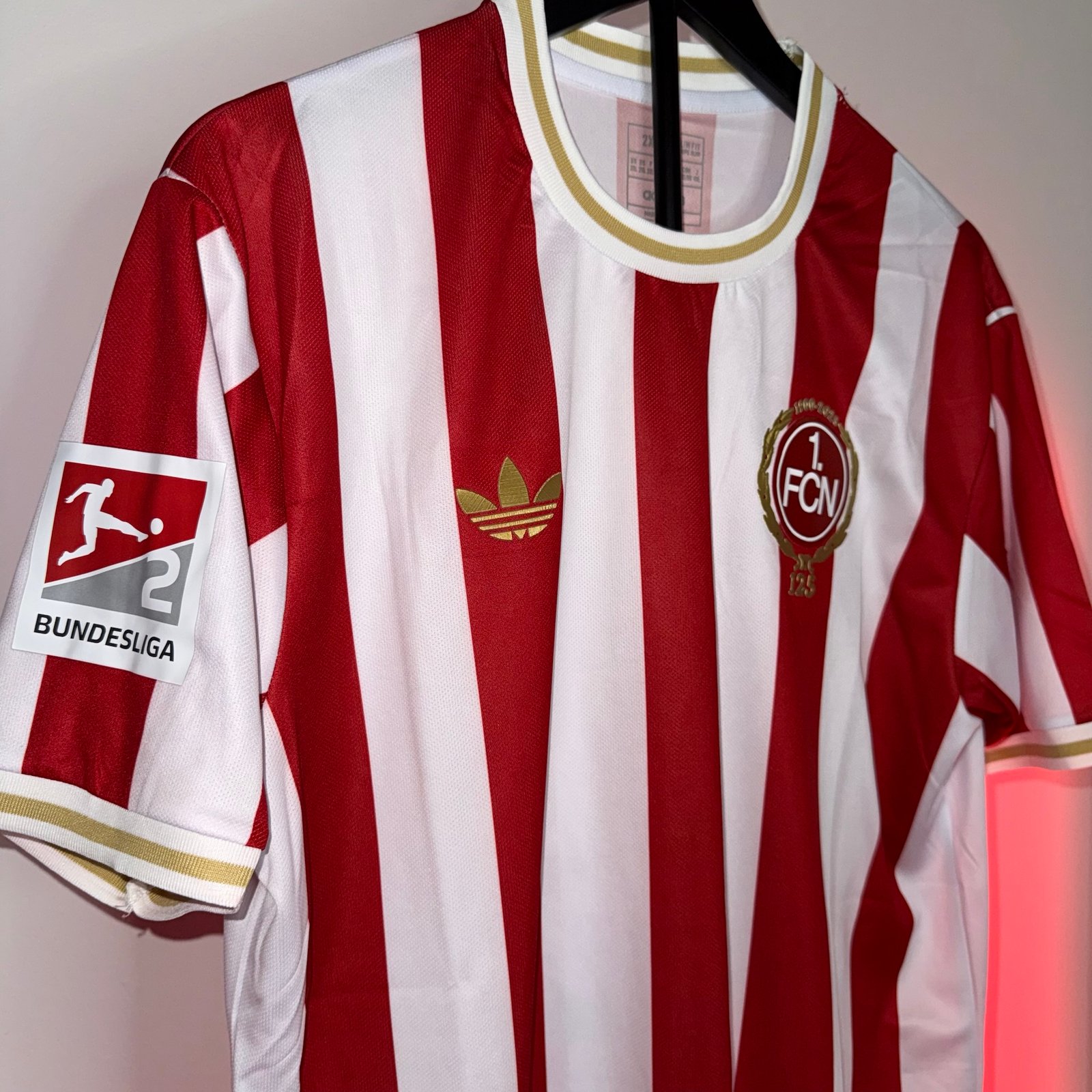 🟡 FC Nurnberg Edición Especial 125 Aniversario - Versión Fan - Image 5