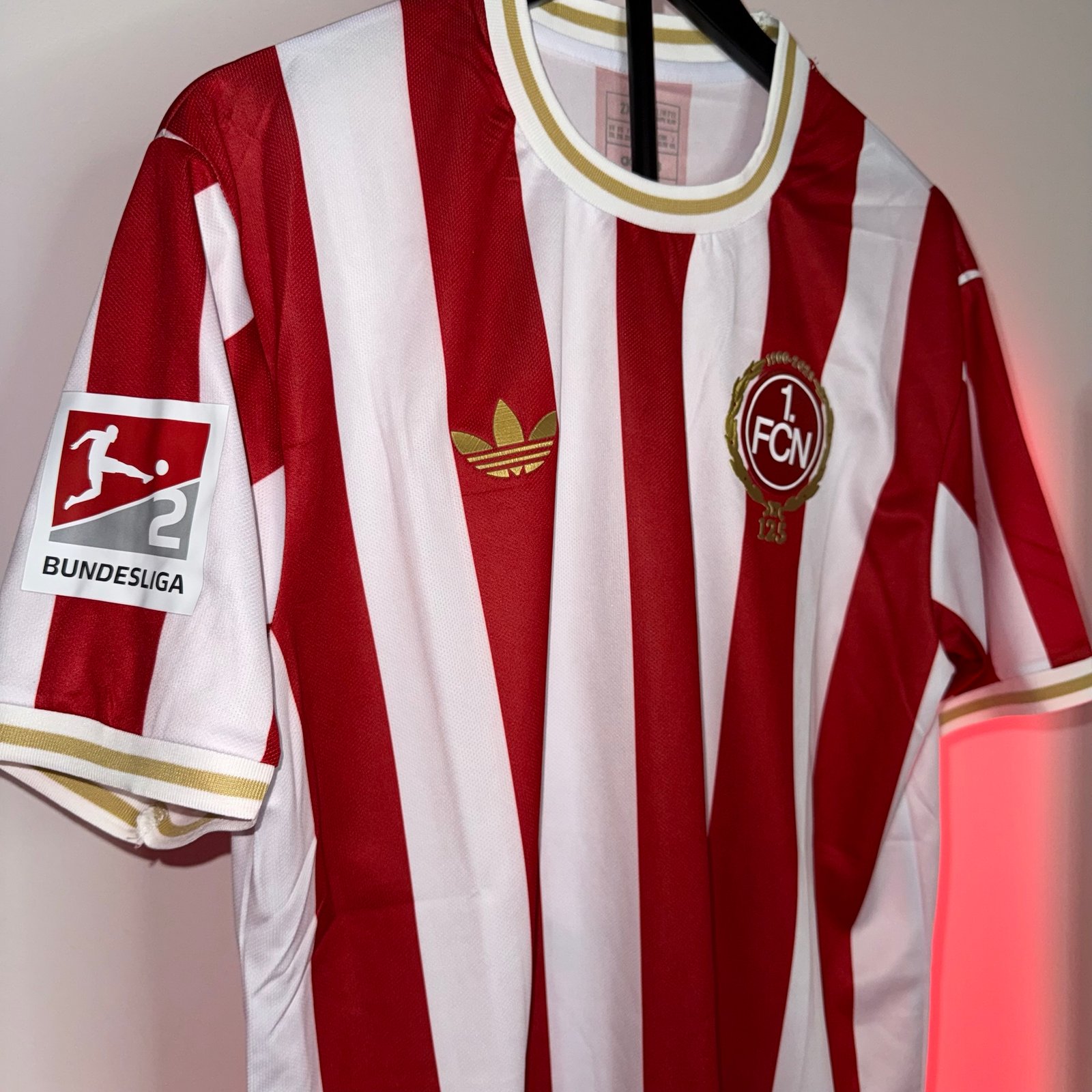 🟡 FC Nurnberg Edición Especial 125 Aniversario - Versión Fan - Image 3