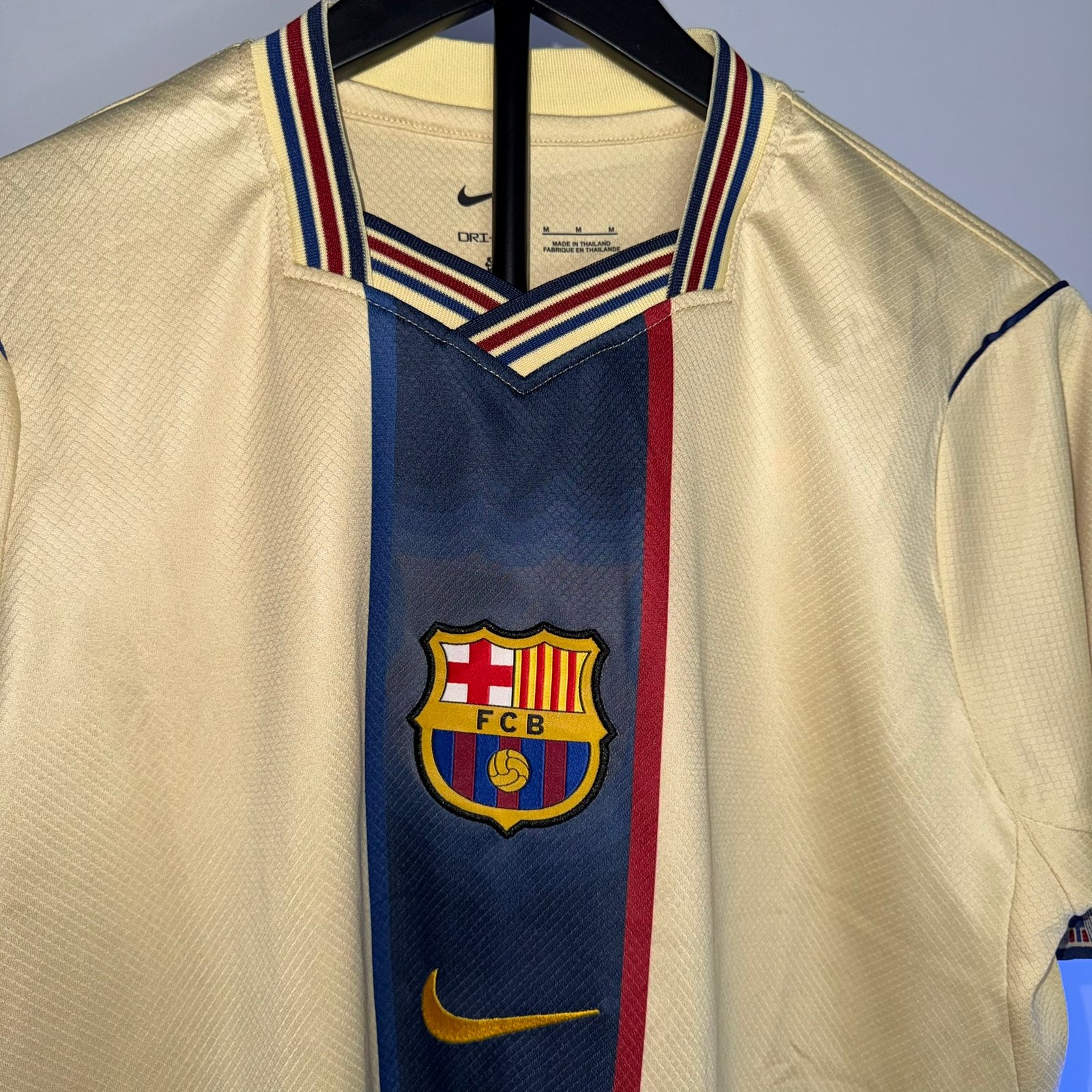 🟡 Barcelona 2026 - ESPECIAL RETRO 2001/03 Versión Fan - Image 2