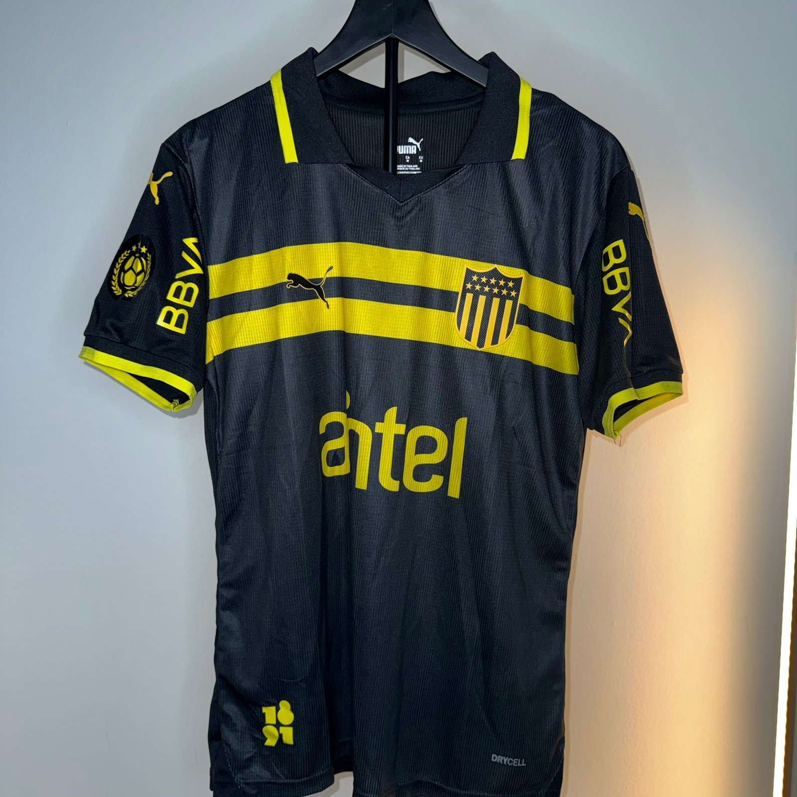 🟡 Peñarol 2024 Alternativa BLACK - Versión Fan