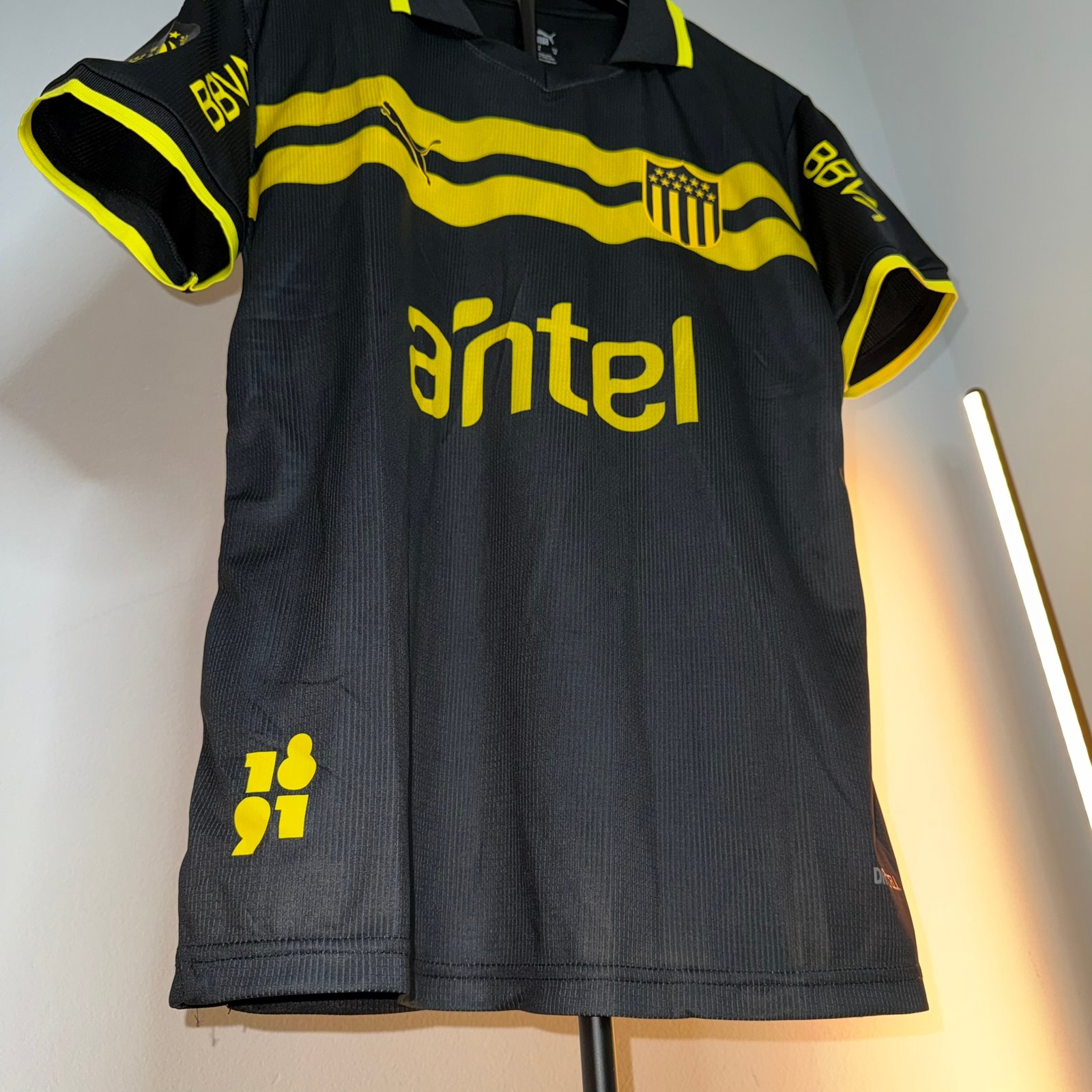 🟡 Peñarol 2024 Alternativa BLACK - Versión Fan - Image 8