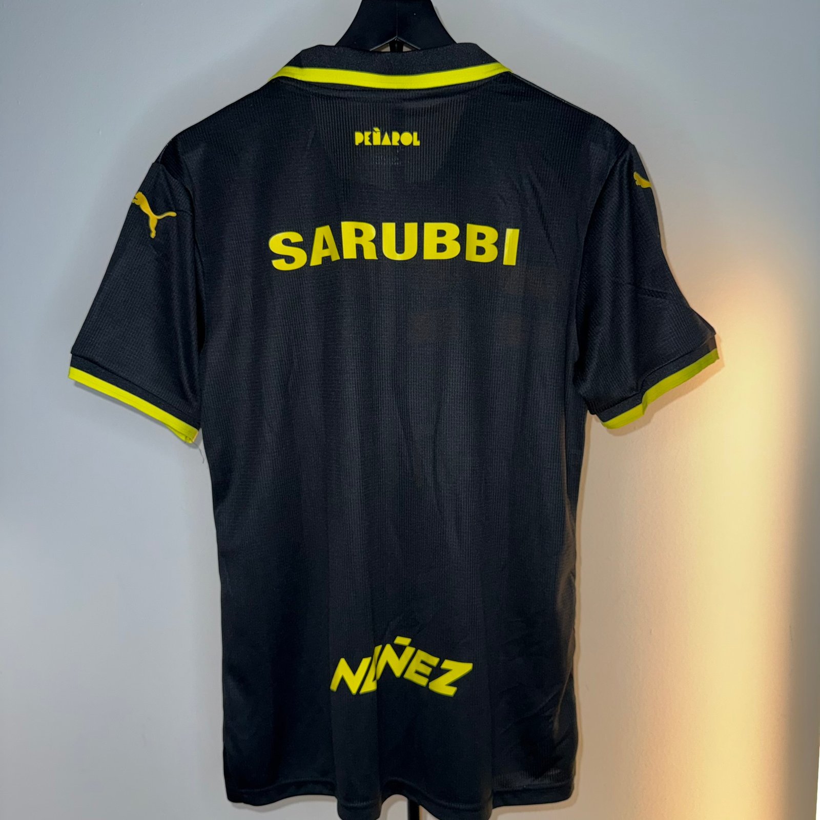 🟡 Peñarol 2024 Alternativa BLACK - Versión Fan - Image 2