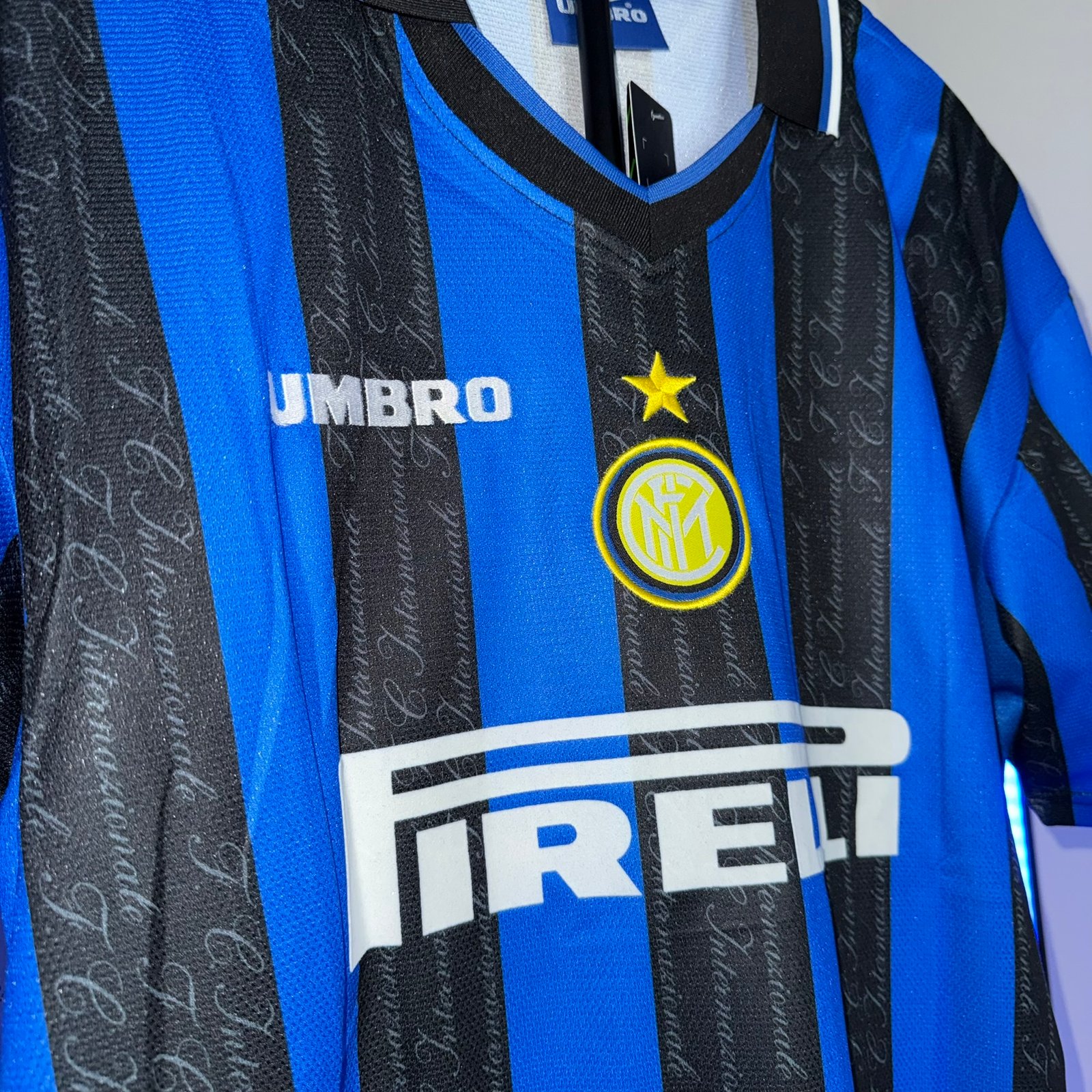 🟡 Inter Milán 1997/98 Local - Camiseta Retro - Image 5