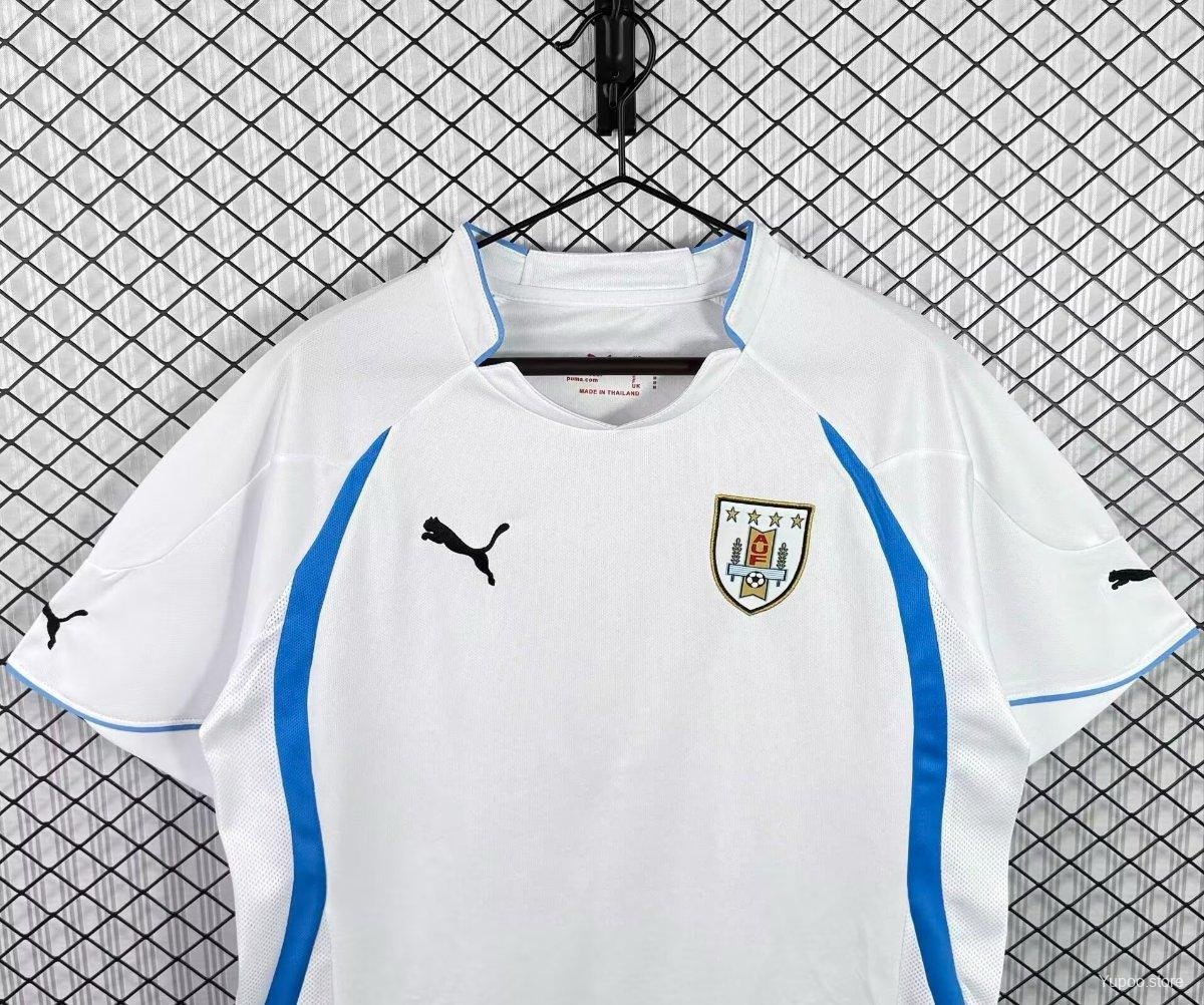 🟡 Uruguay 2010 Visitante - Camiseta Retro - Image 3