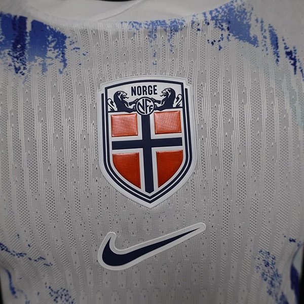 🟡 Noruega 2024 Visitante - Versión Jugador - Image 6