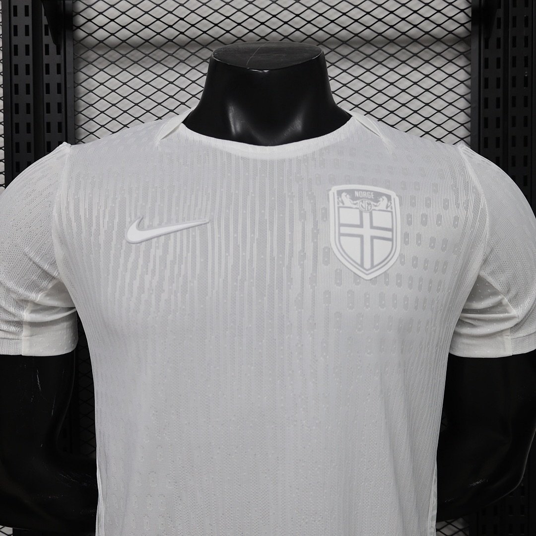 🟡 Noruega 2026 Alternativa WHITE - Versión Jugador - Image 10