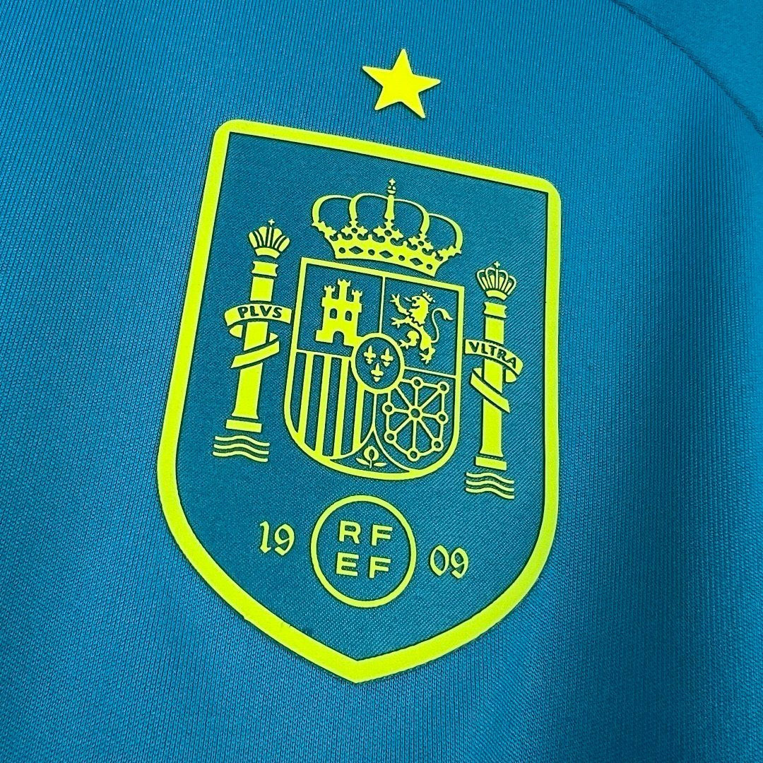 🟡 España 2026 Arquero Azul - Versión Fan - Image 4