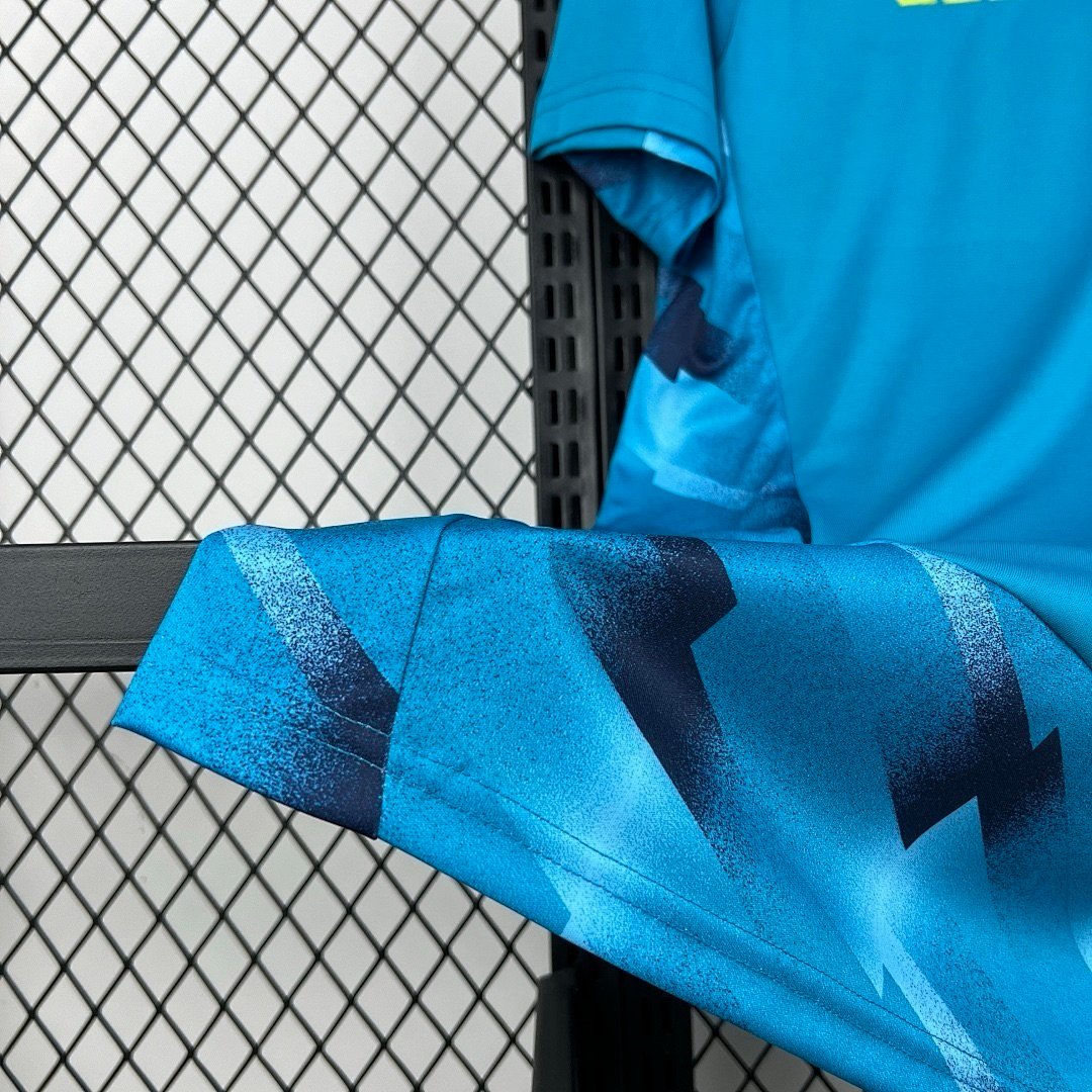 🟡 España 2026 Arquero Azul - Versión Fan - Image 6