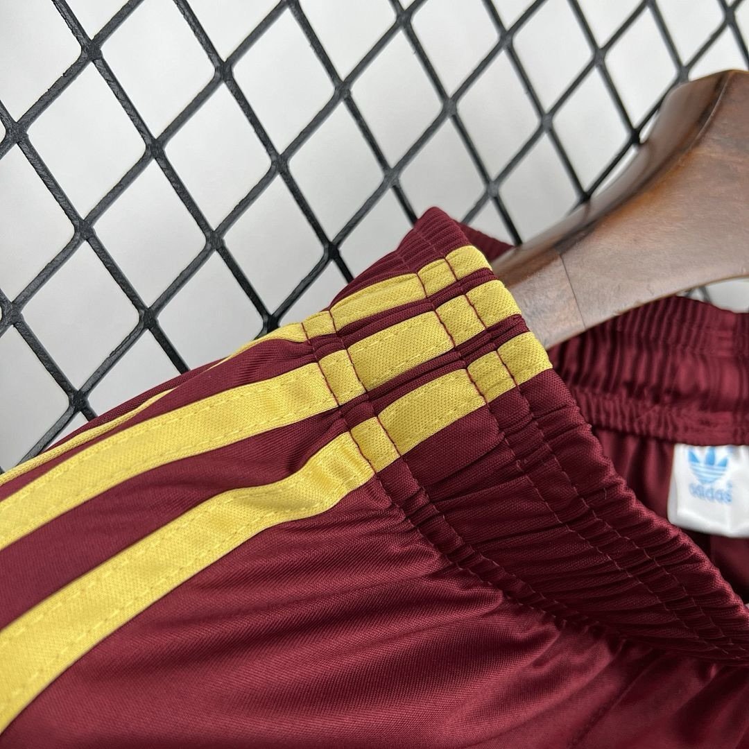 🟡 Shorts España 2026 Visitante - Versión Fan - Image 6
