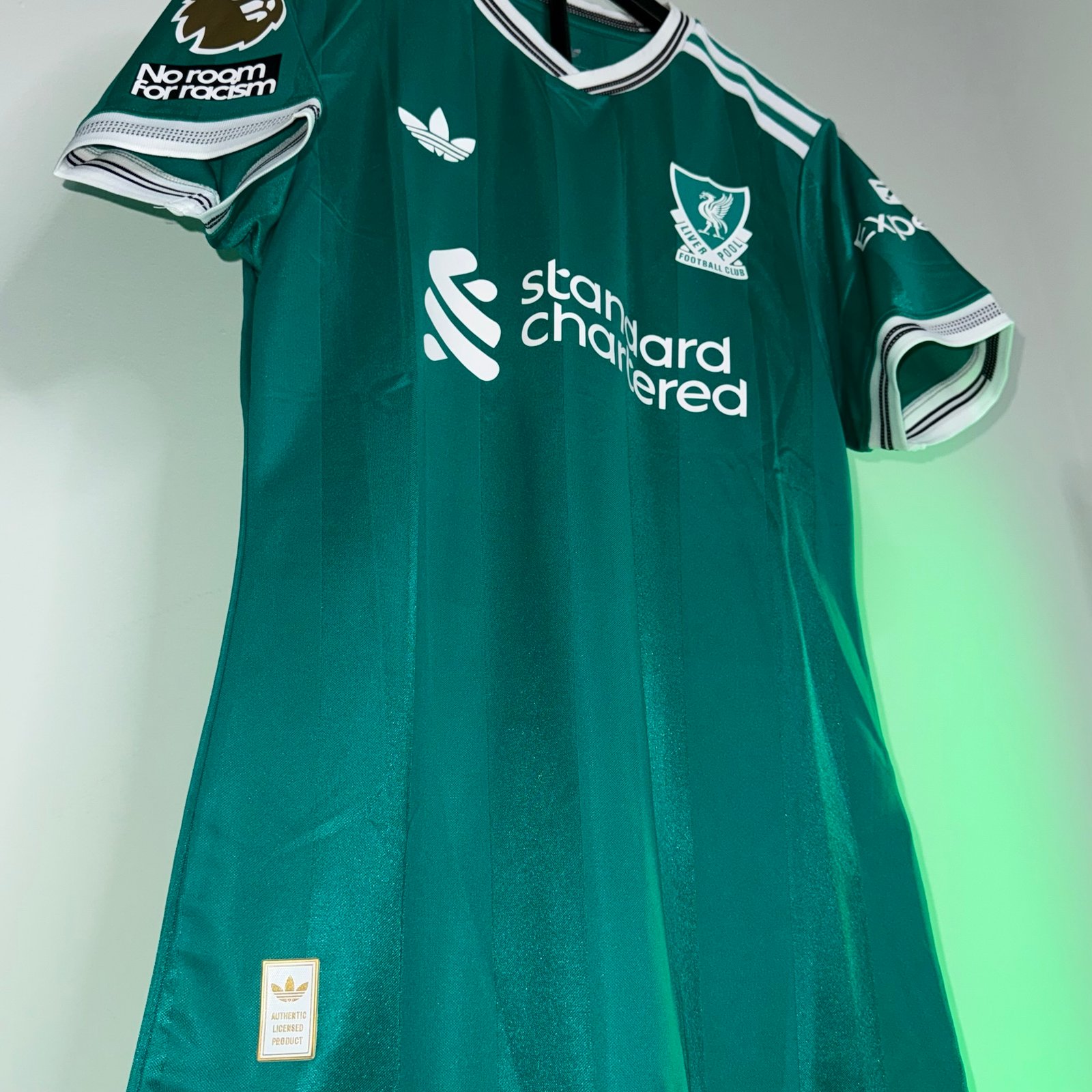 🟢 STOCK – Liverpool 2025/26 Alternativa - Versión Jugador - Image 3