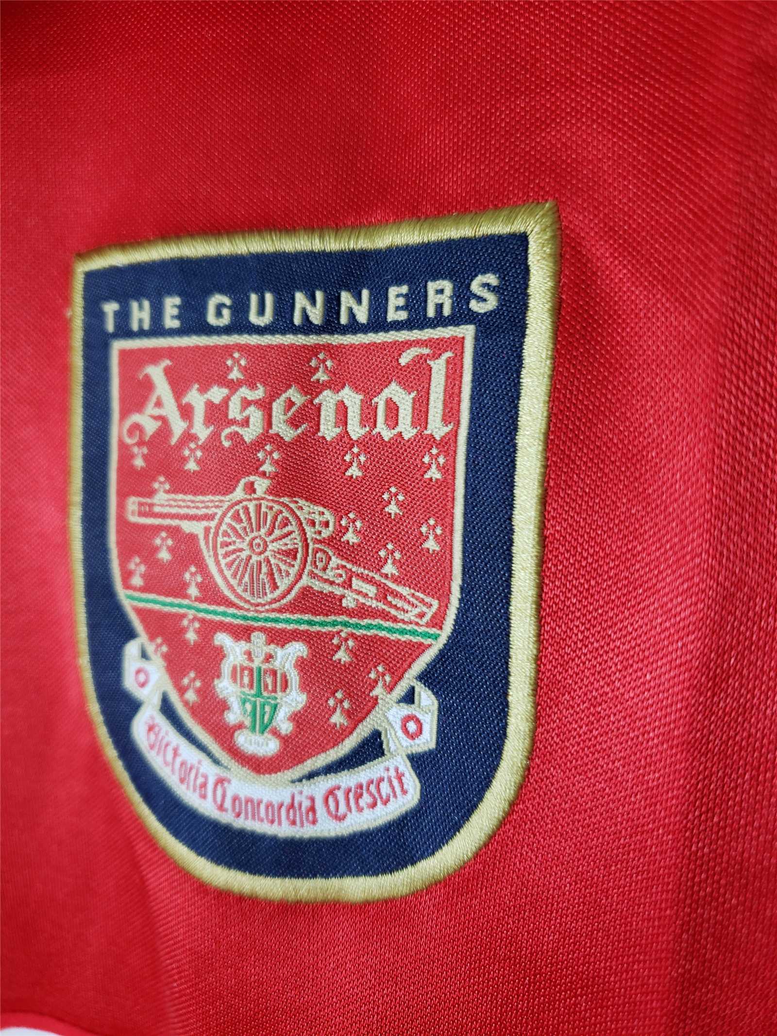 🟡 Arsenal 1998/99 Local – Camiseta Retro - Image 4