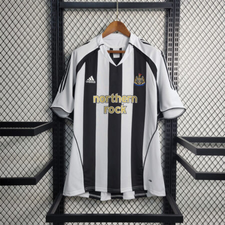 🟡 Newcastle 2004/06 Local – Retro