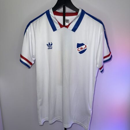 🟡 Nacional 1980/82 Local - Camiseta Retro
