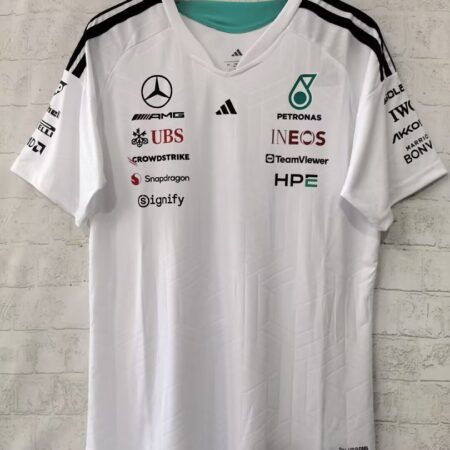 🟡 Mercedes 2026 – Camiseta F1 Blanca